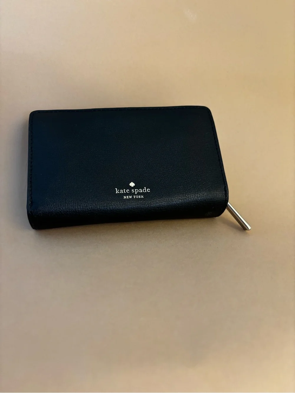 kate spade compact zip